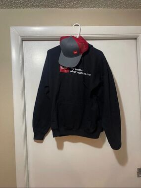 GAF men’s hoodie and hat bundle